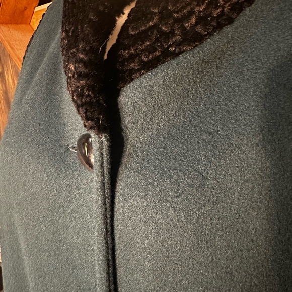 Vintage Wool Forest Green and Black Women's Coat - Picture 6 of 9